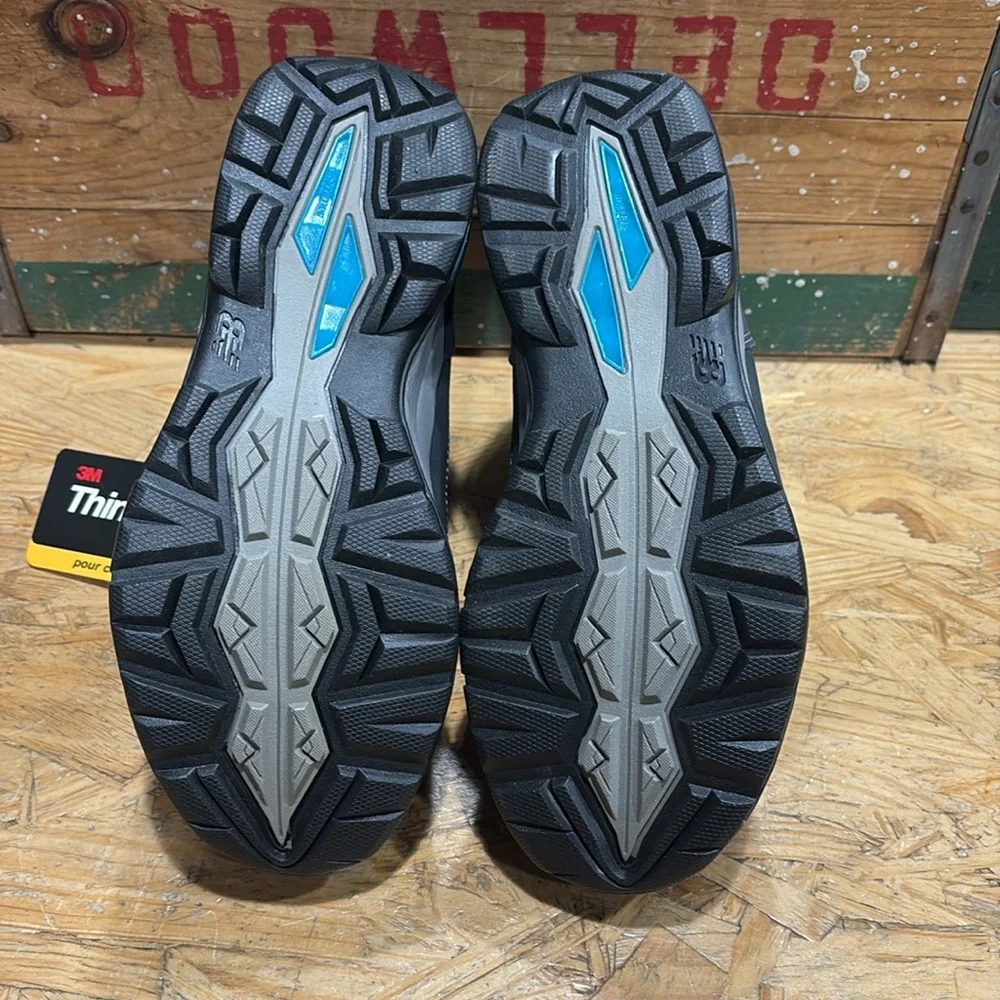 Brand new in box discontinued waterproof New Balance  in multiple sizes in wide. - Picture 4 of 7